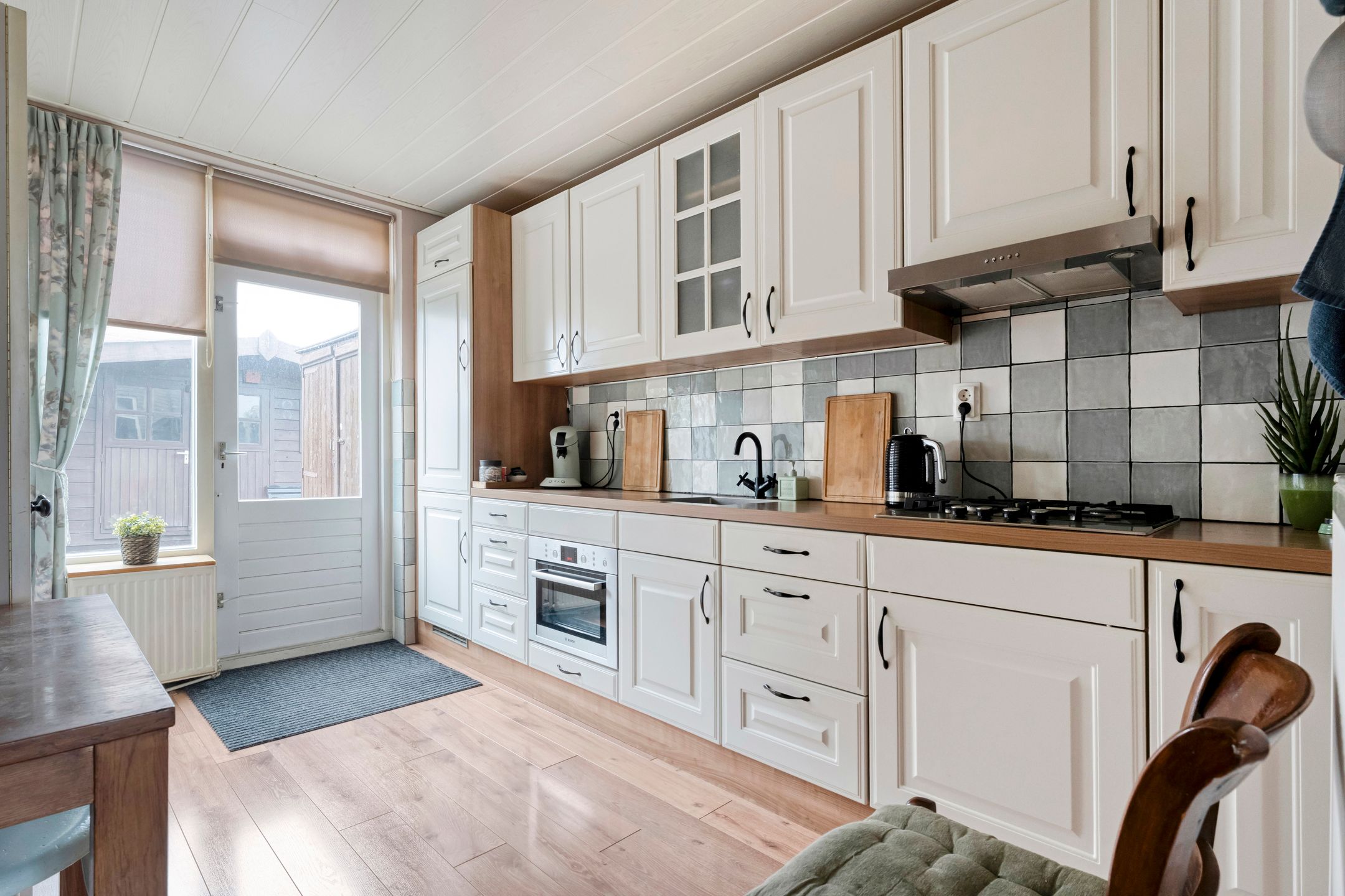 Foto 15 van van Giffenstraat 23