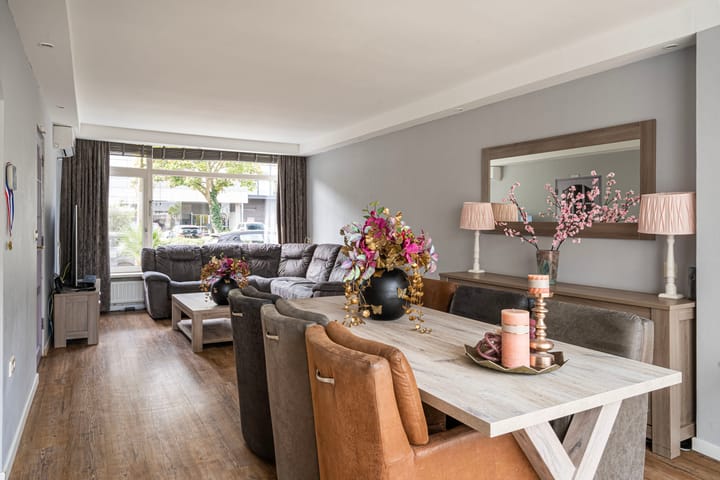 Foto 6 van Van Vollenhovenlaan 278