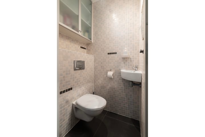 Photo 6 of Theodora Jacobalaan 33-B