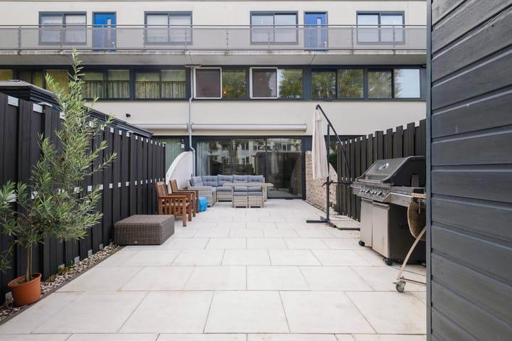 Photo 15 of Theodora Jacobalaan 33-B