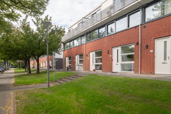 Photo 29 of Theodora Jacobalaan 33-B