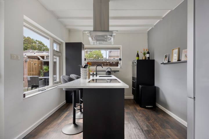 Foto 9 van Dr.Wierstraat 18