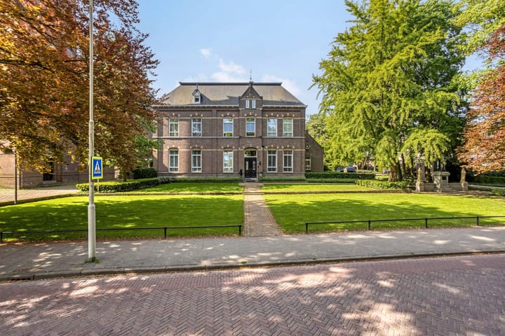 Photo 38 of Kerkstraat 14-C