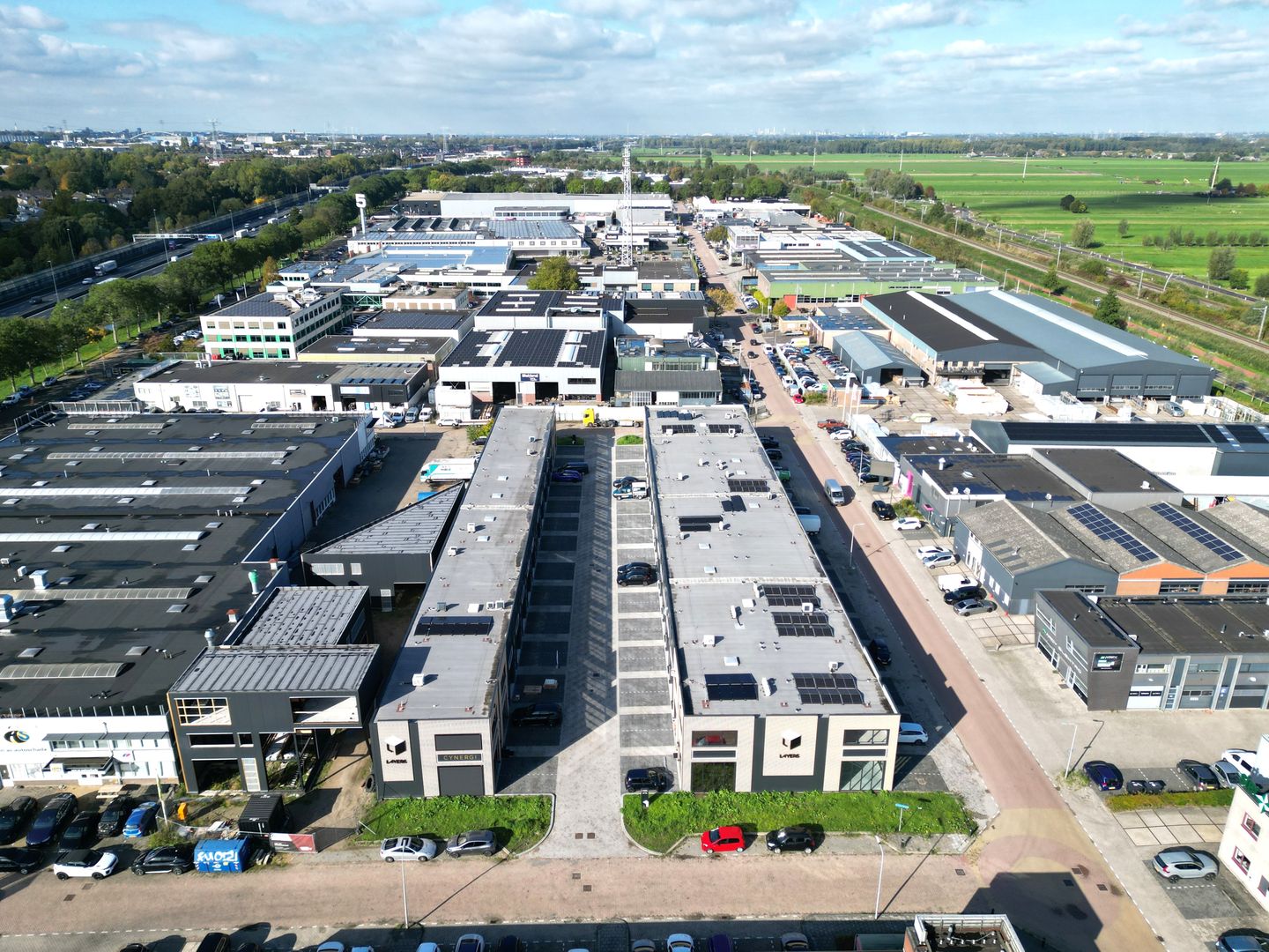 View photo 3 of Lelystraat 60-j