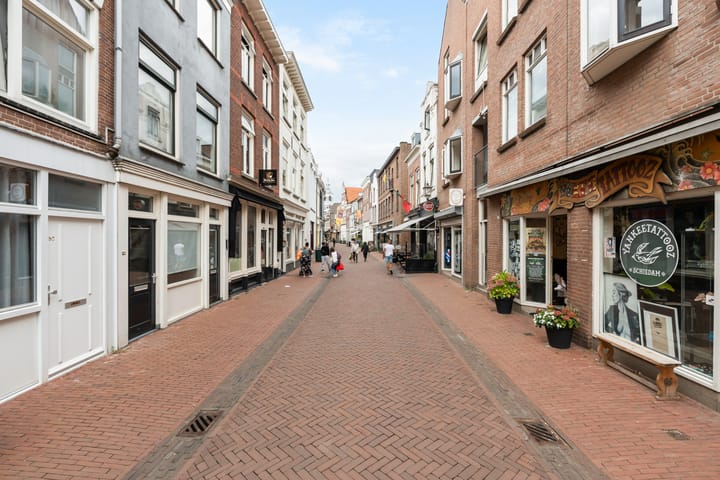 Hoogstraat 145, Schiedam