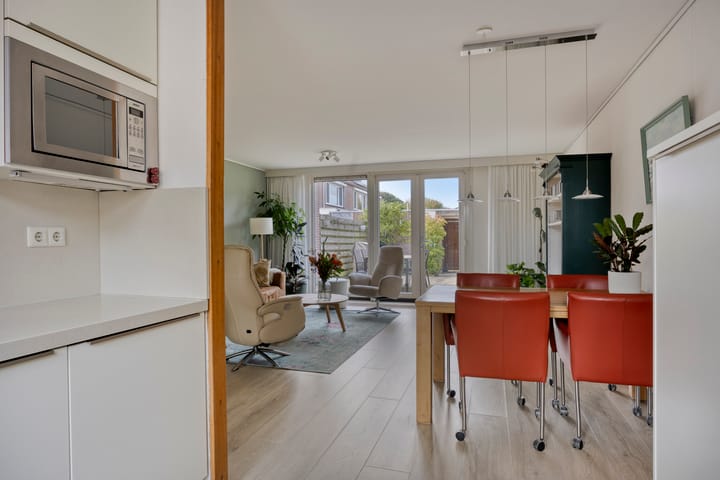 Foto 16 van Baardmosstraat 7