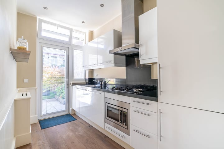 Photo 3 of Voorthuizenstraat 130