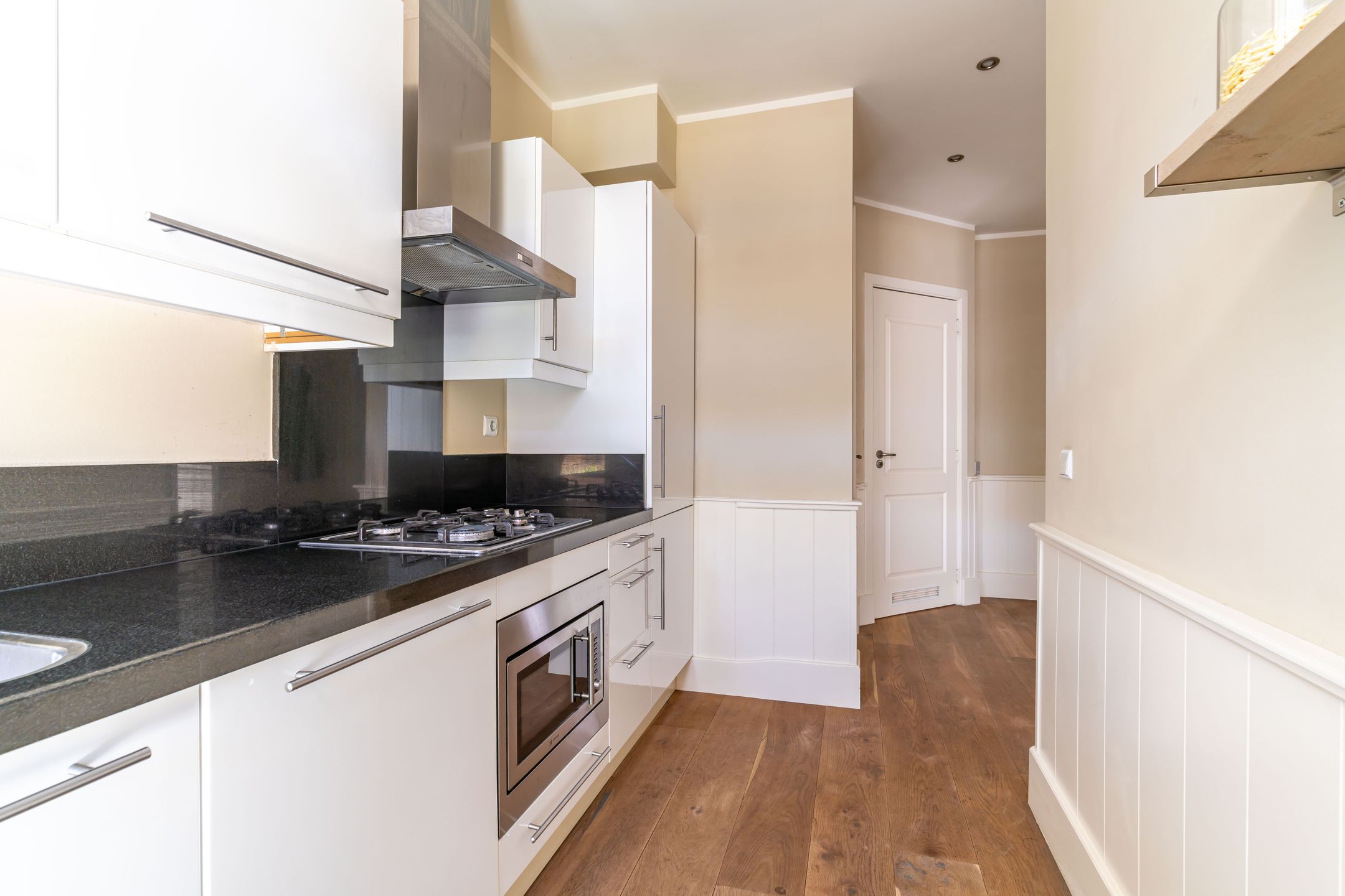 Photo 12 of Voorthuizenstraat 130