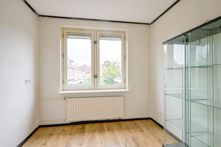 Photo 15 of Pinksterblomstraat 69