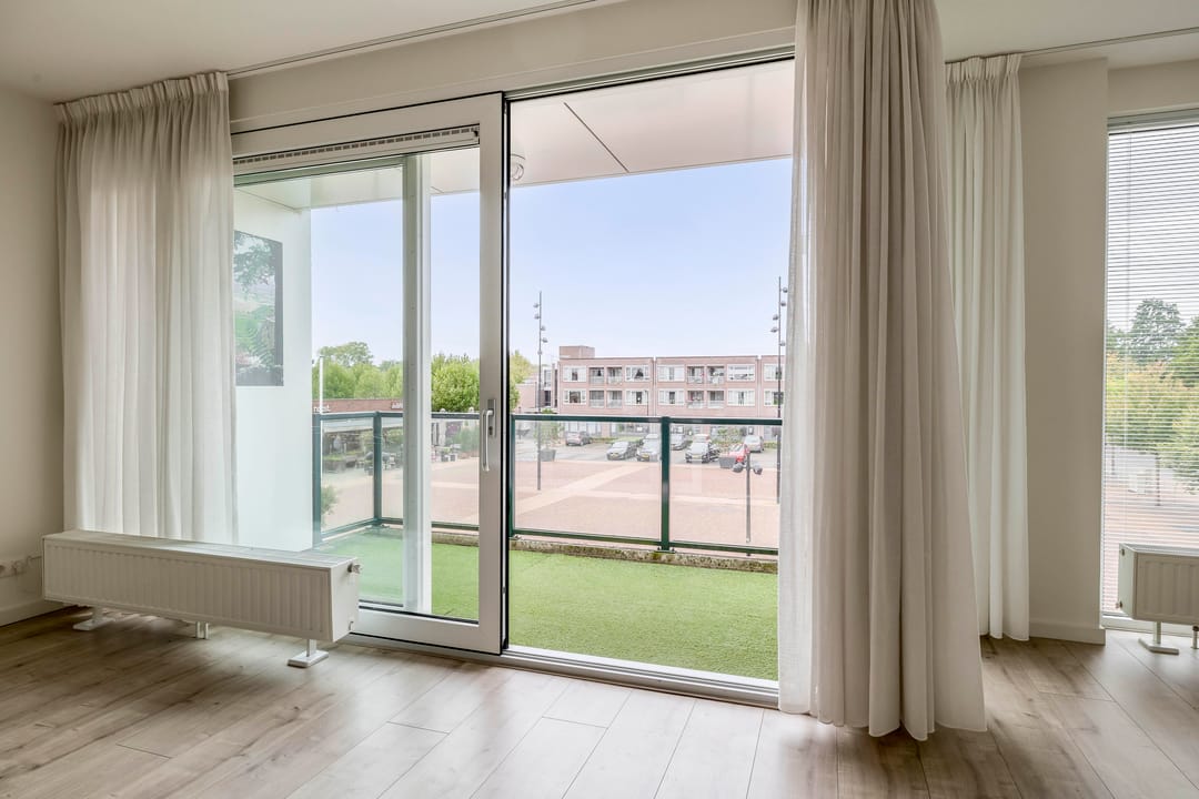 Foto 8 van Plein 1969 13-F