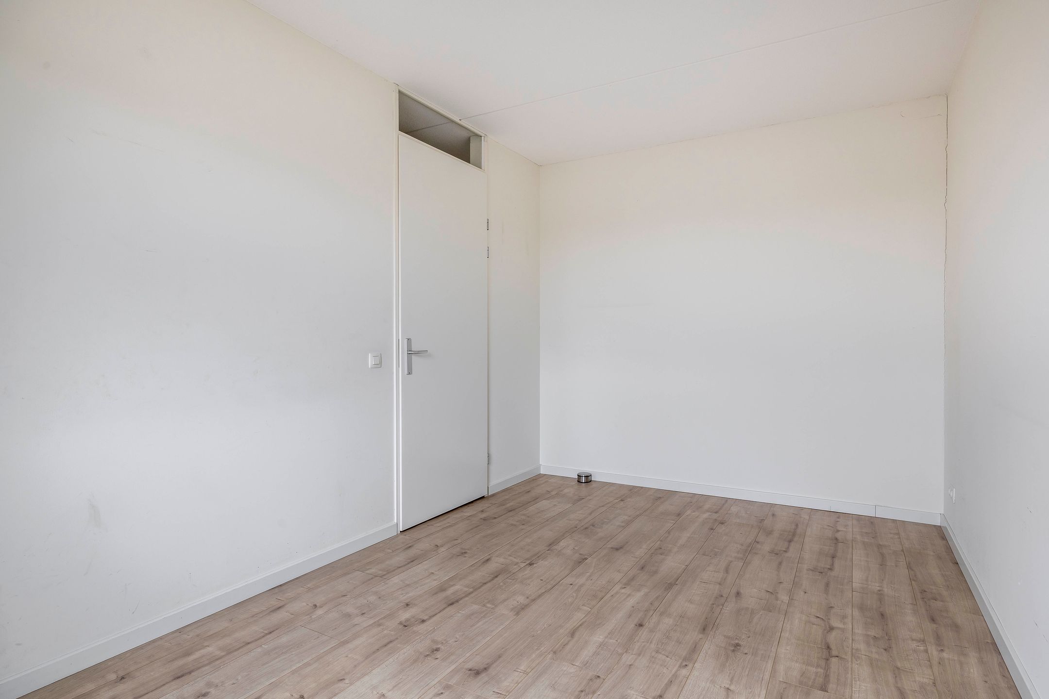 Foto 12 van Plein 1969 13-F