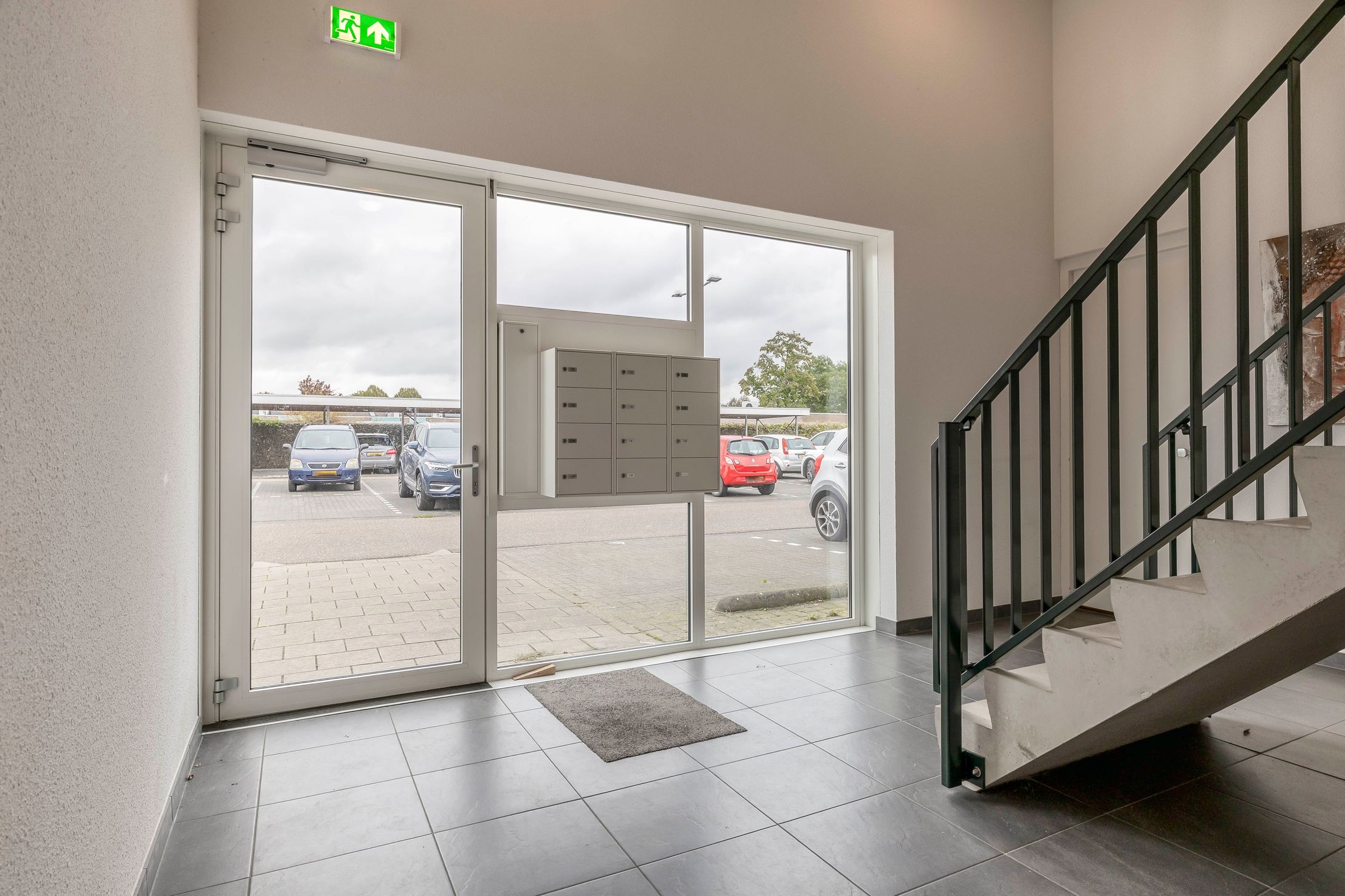 Foto 21 van Plein 1969 13-F