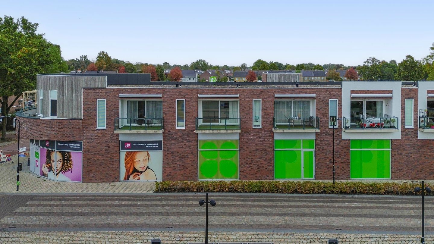 Foto 25 van Plein 1969 13-F