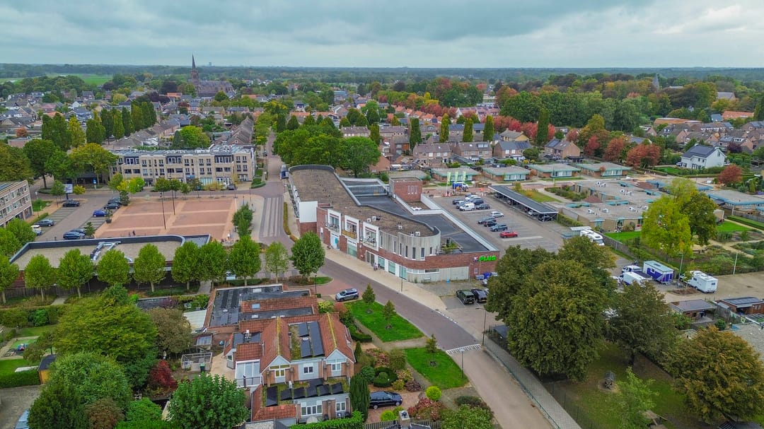 Foto 32 van Plein 1969 13-F