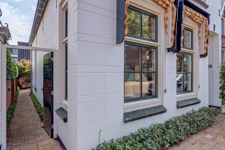 Foto 9 van Rijnstraat 33