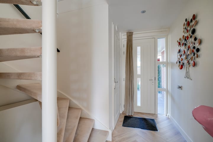 Foto 10 van Edmund Eyslerstraat 32