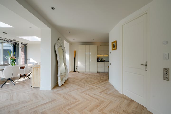 Foto 16 van Edmund Eyslerstraat 32