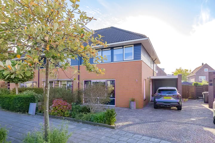 Photo 1 of De Spin 23