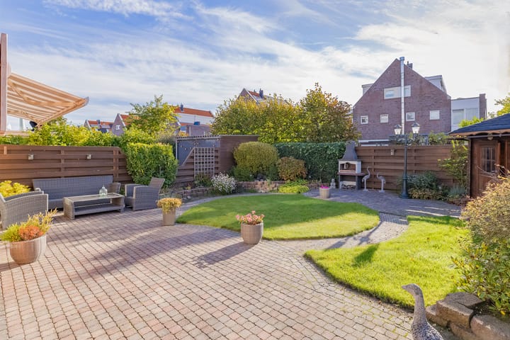 Photo 3 of De Spin 23