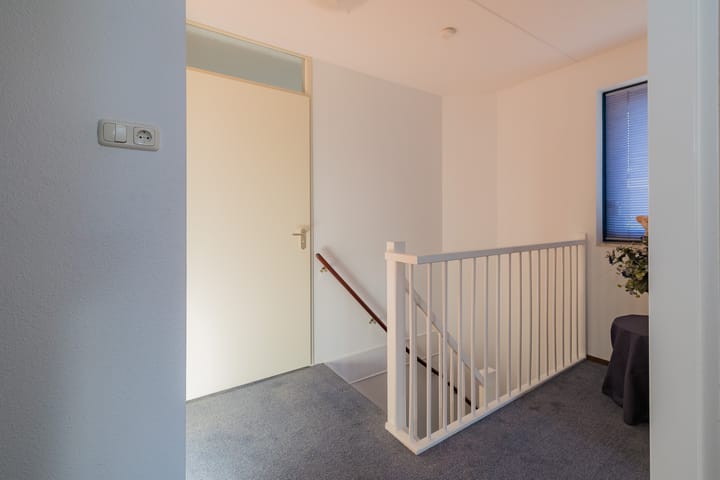 Photo 42 of De Spin 23