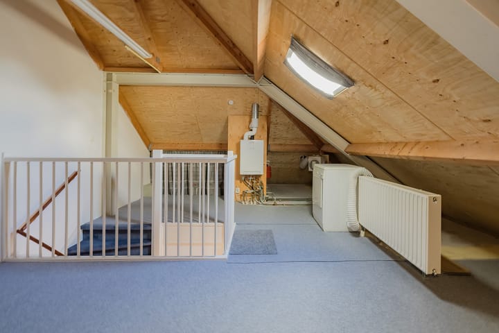 Photo 57 of De Spin 23