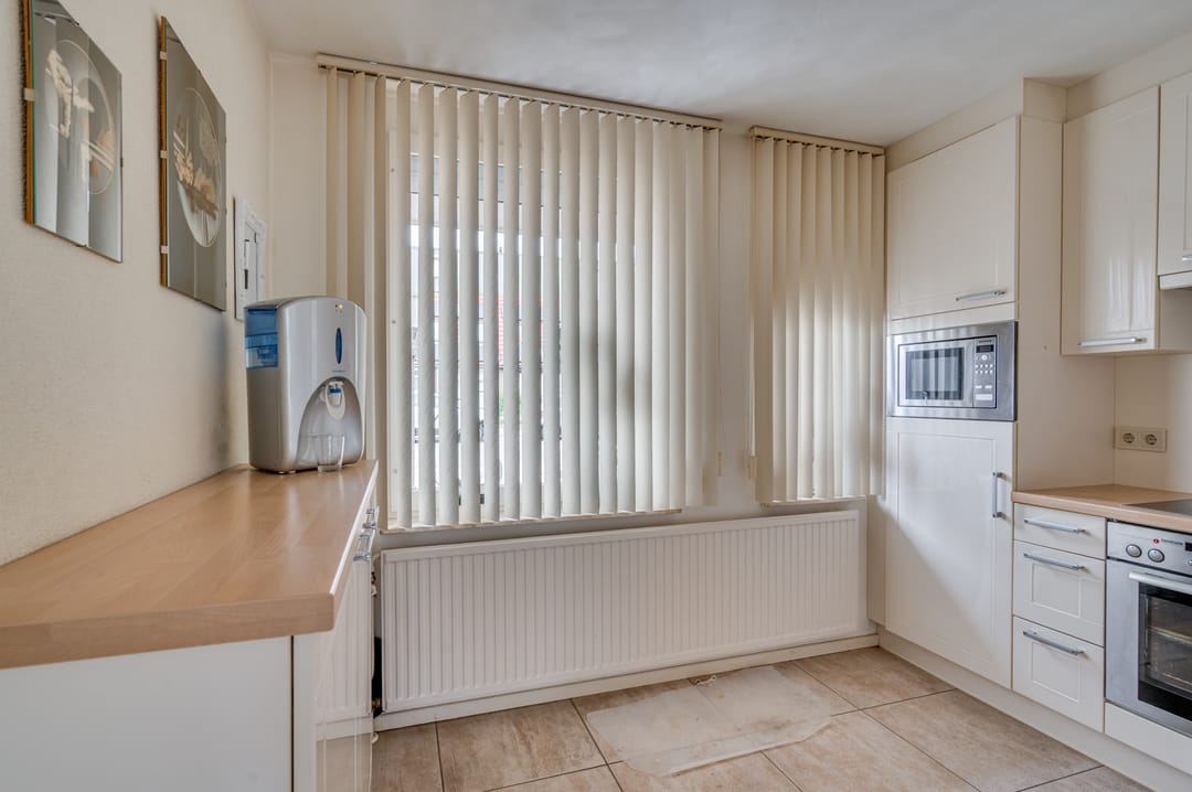 Photo 8 of Hortensiastraat 14