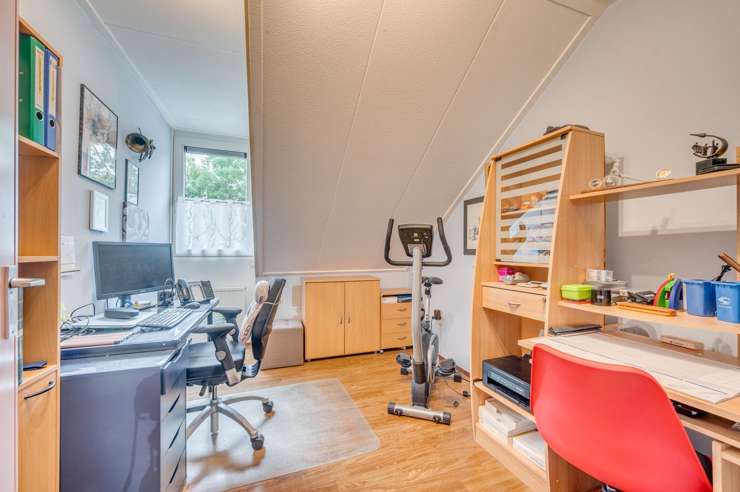 Photo 14 of Hortensiastraat 14