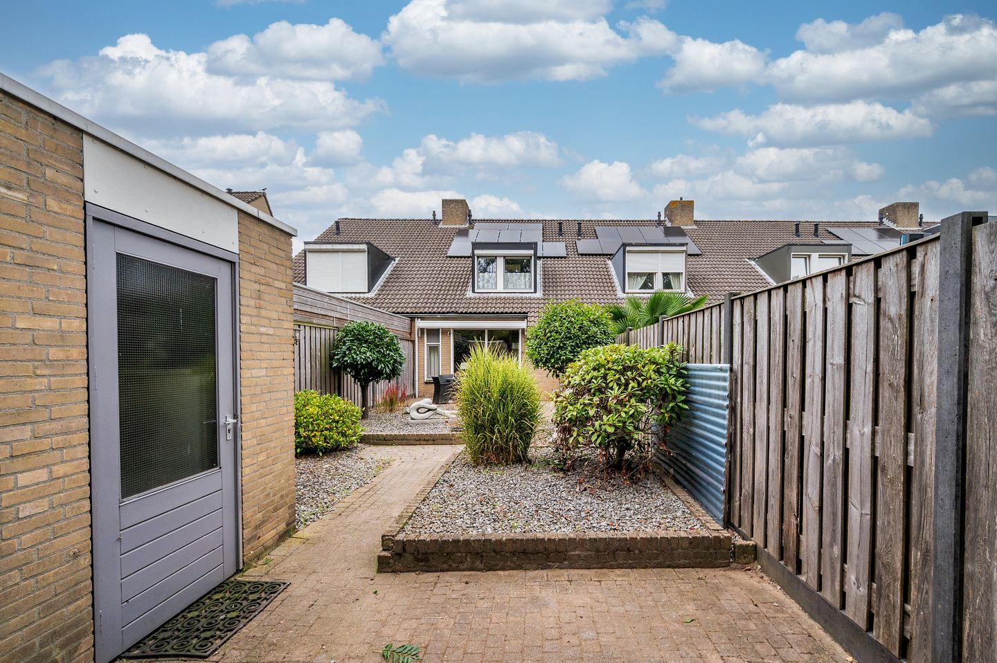 Photo 20 of Hortensiastraat 14