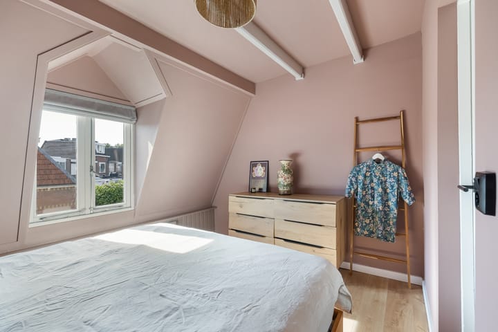 Foto 25 van Bremstraat 17