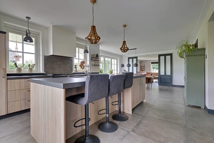 Photo 12 of Beuningsestraat 8