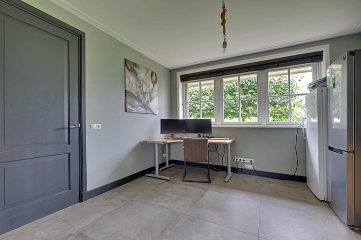 Photo 18 of Beuningsestraat 8