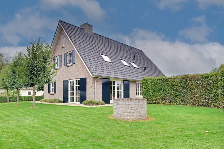 Photo 36 of Beuningsestraat 8