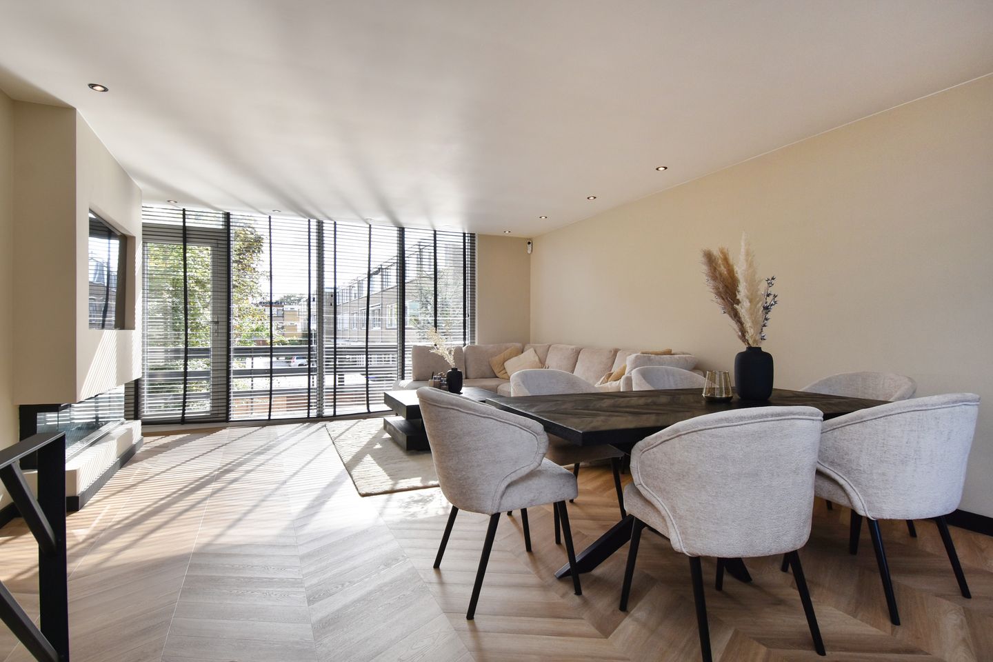 Photo 14 of Vermeerstraat 18