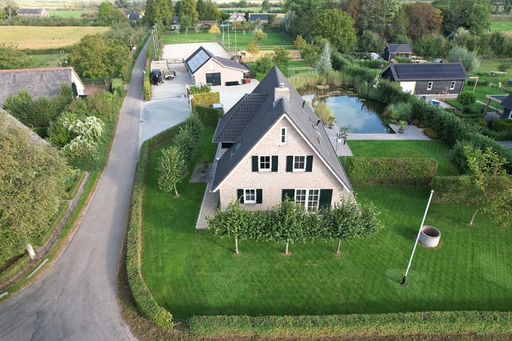 Photo 58 of Beuningsestraat 8