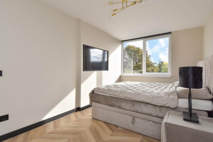 Photo 34 of Vermeerstraat 18