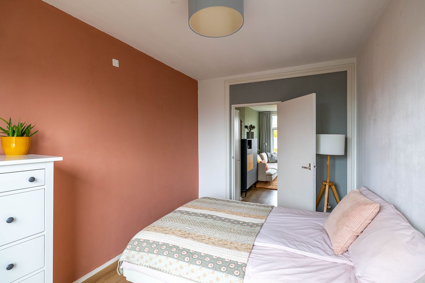 Foto 19 van Frans van Mierisstraat 24