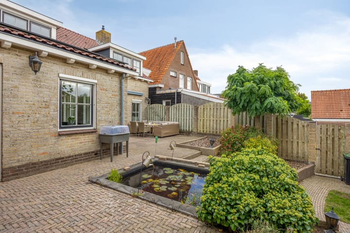 Foto 31 van Hoofdstraat 63