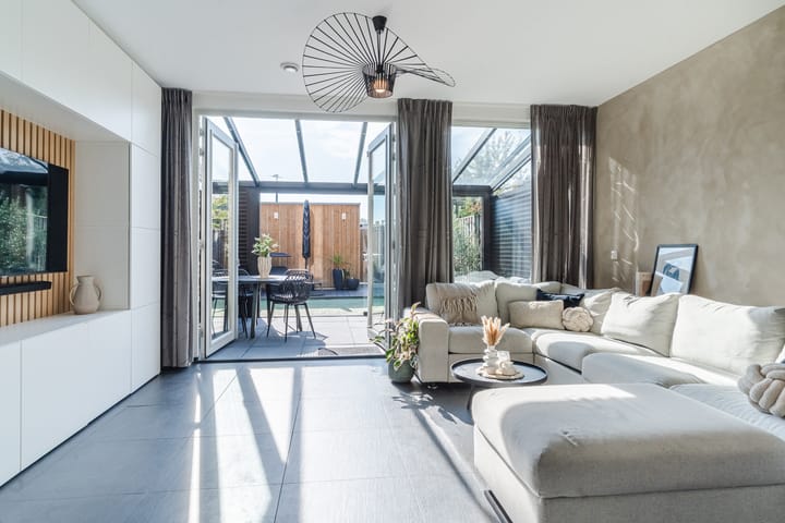 Foto 8 van Reggestraat 63