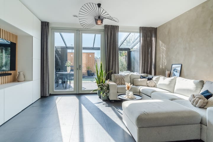 Foto 9 van Reggestraat 63