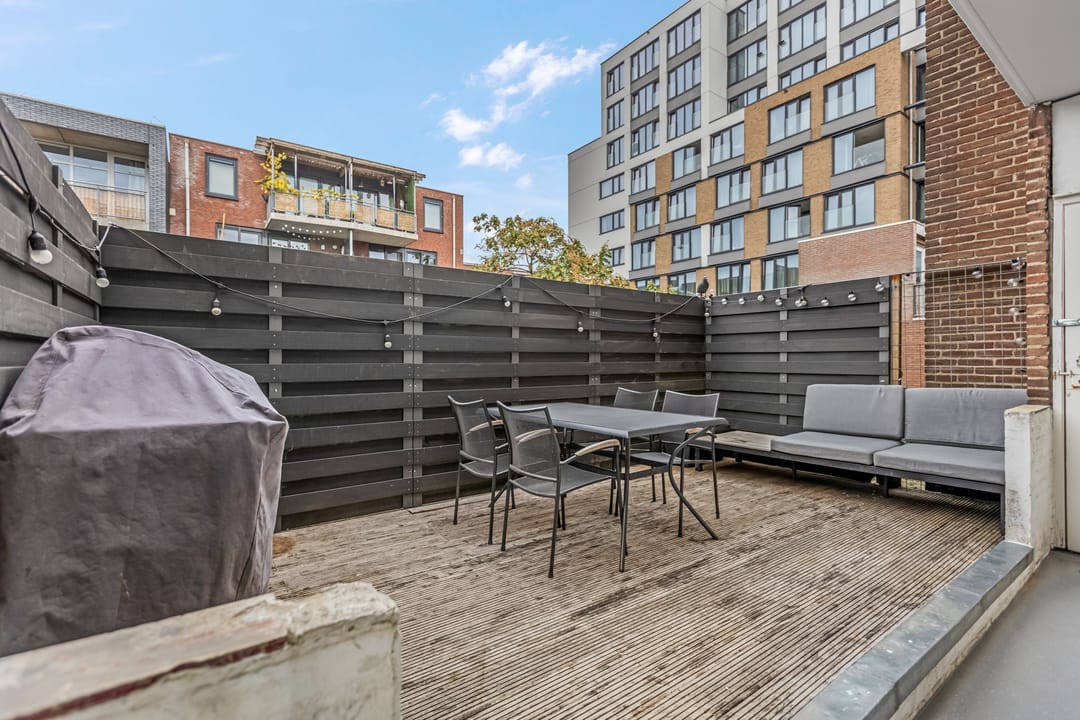 Foto 2 van Bloemerstraat 111