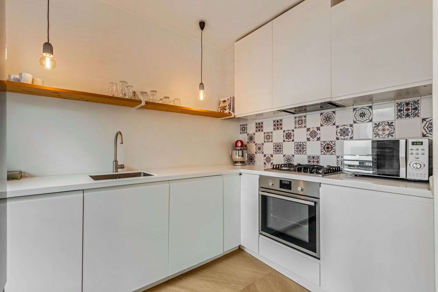 Foto 4 van Bloemerstraat 111