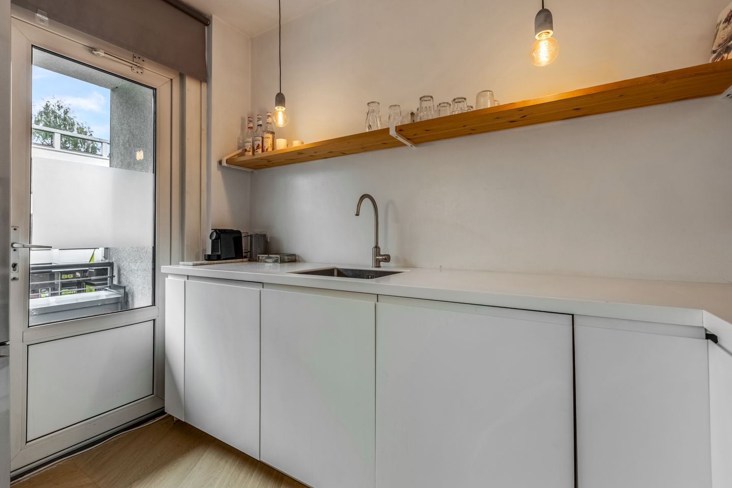 Foto 5 van Bloemerstraat 111