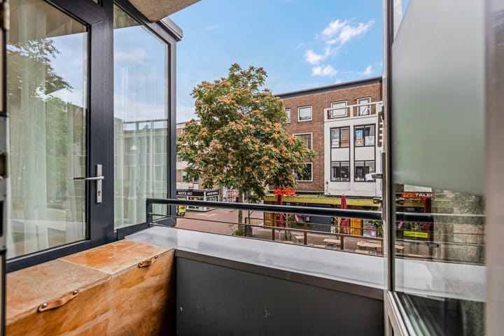 Foto 9 van Bloemerstraat 111