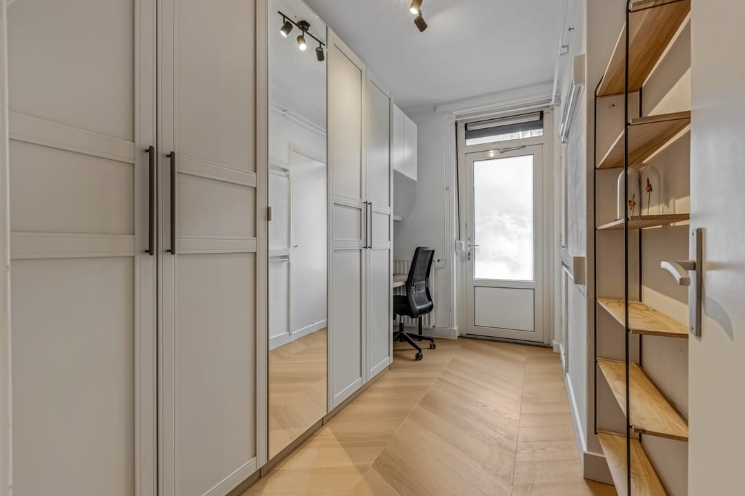 Foto 17 van Bloemerstraat 111