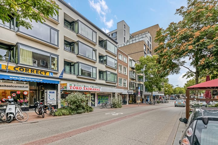 Foto 33 van Bloemerstraat 111