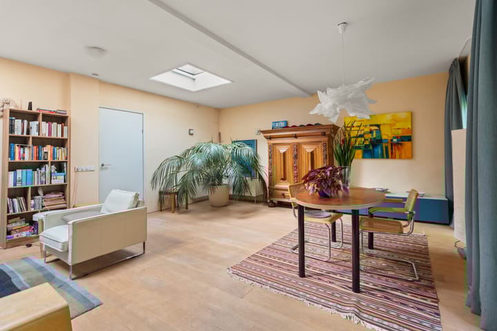 Foto 7 van Van der Helllaan 20