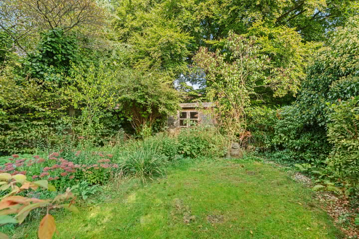 Foto 12 van Van der Helllaan 20