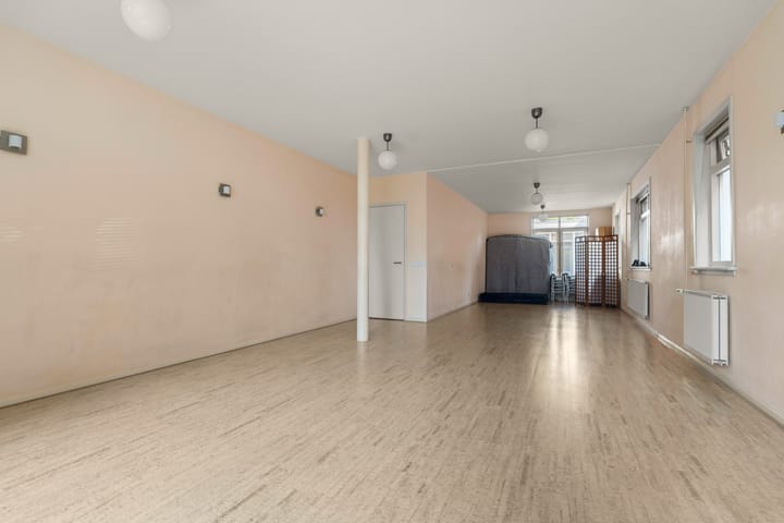 Foto 21 van Van der Helllaan 20