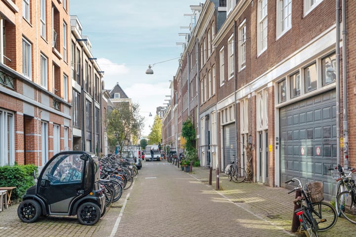 Foto 35 van Eerste Weteringdwarsstraat 48-A