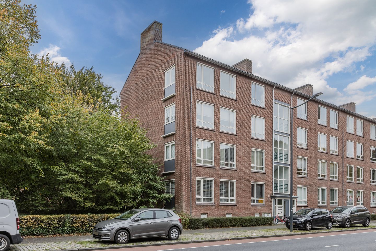 Photo 5 of Dr. Struyckenstraat 11-C